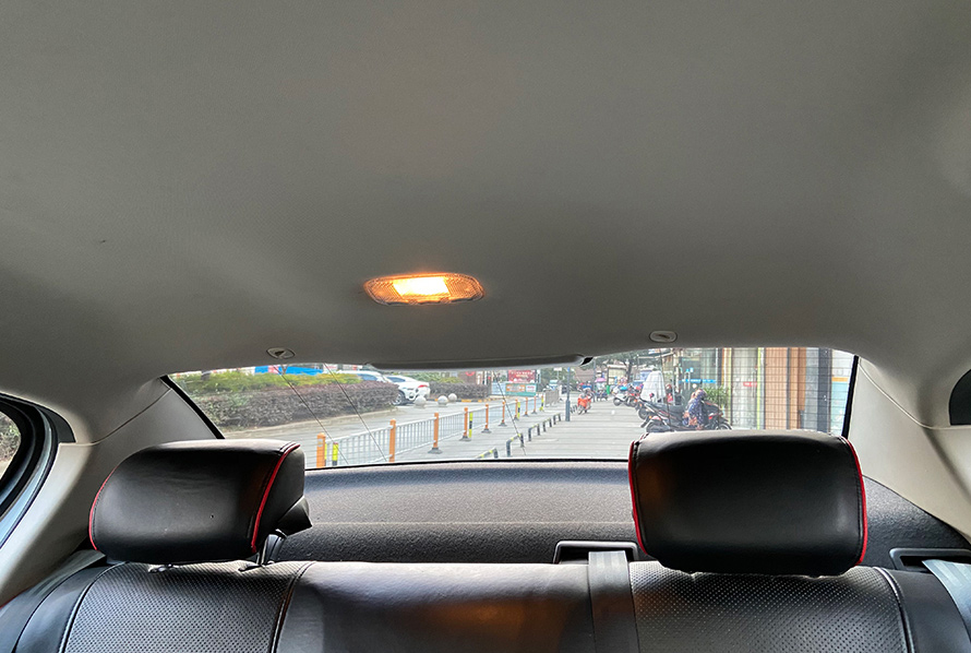 标志308全车3M玻璃膜案例(图6)